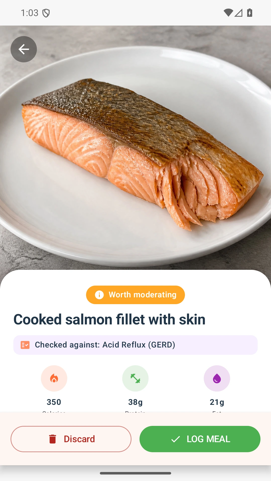 DietVox Salmon scan showing an AMBER acid reflux rating